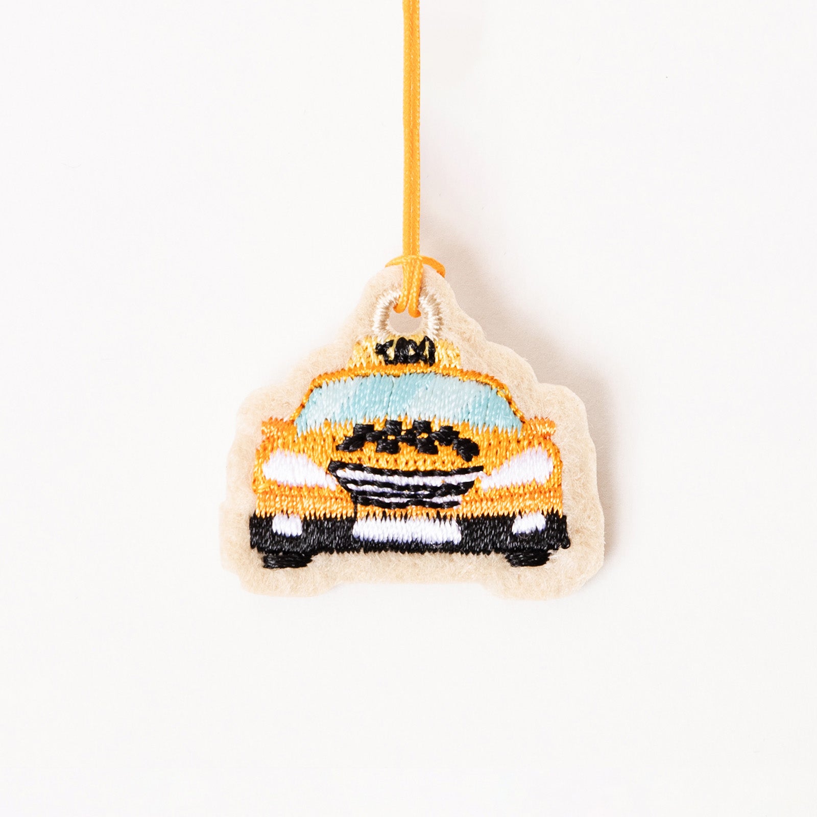 🎁 Le Charm Taxi (100% off)