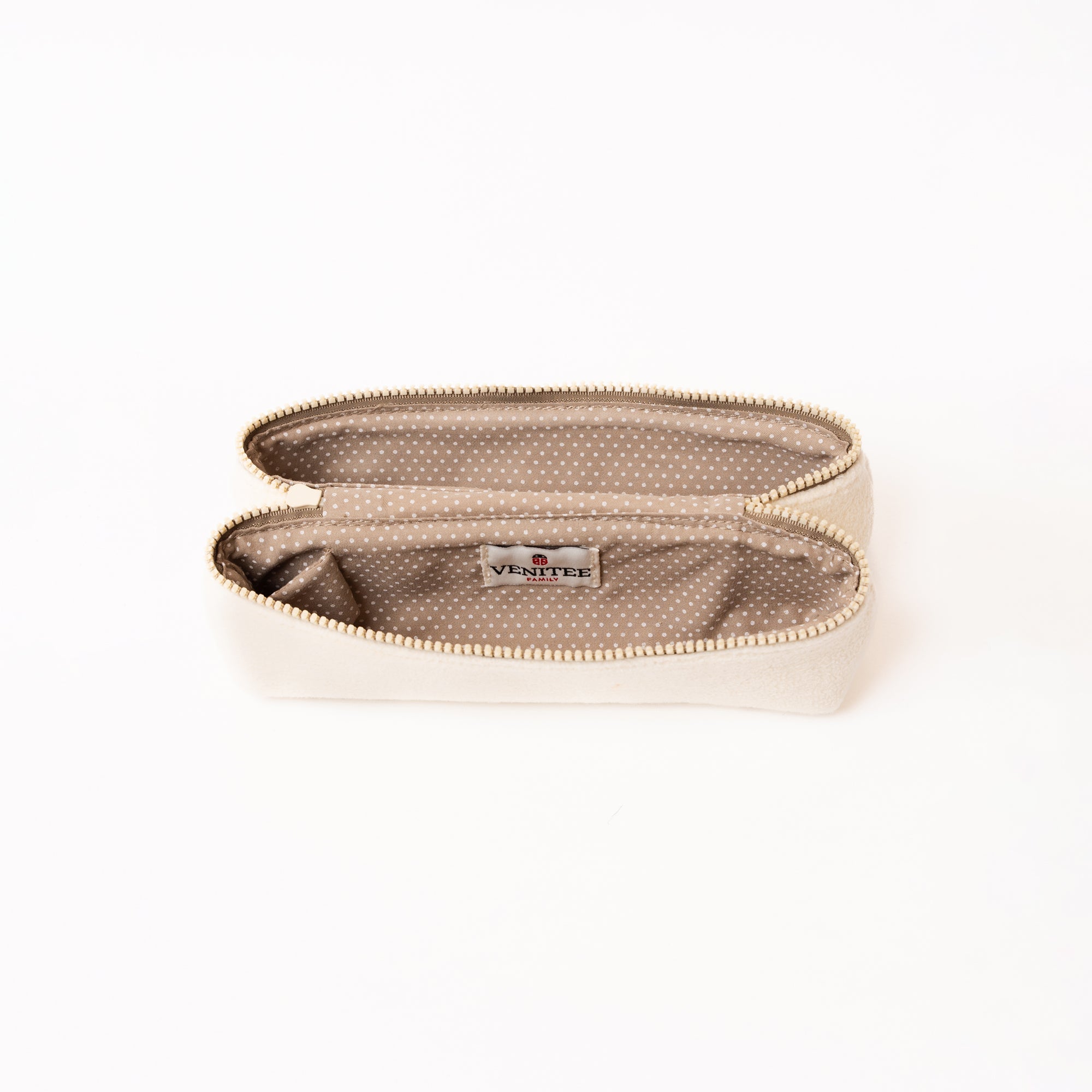 Intérieur de la trousse de toilette TWIN Délicate Small – par Venitee Family