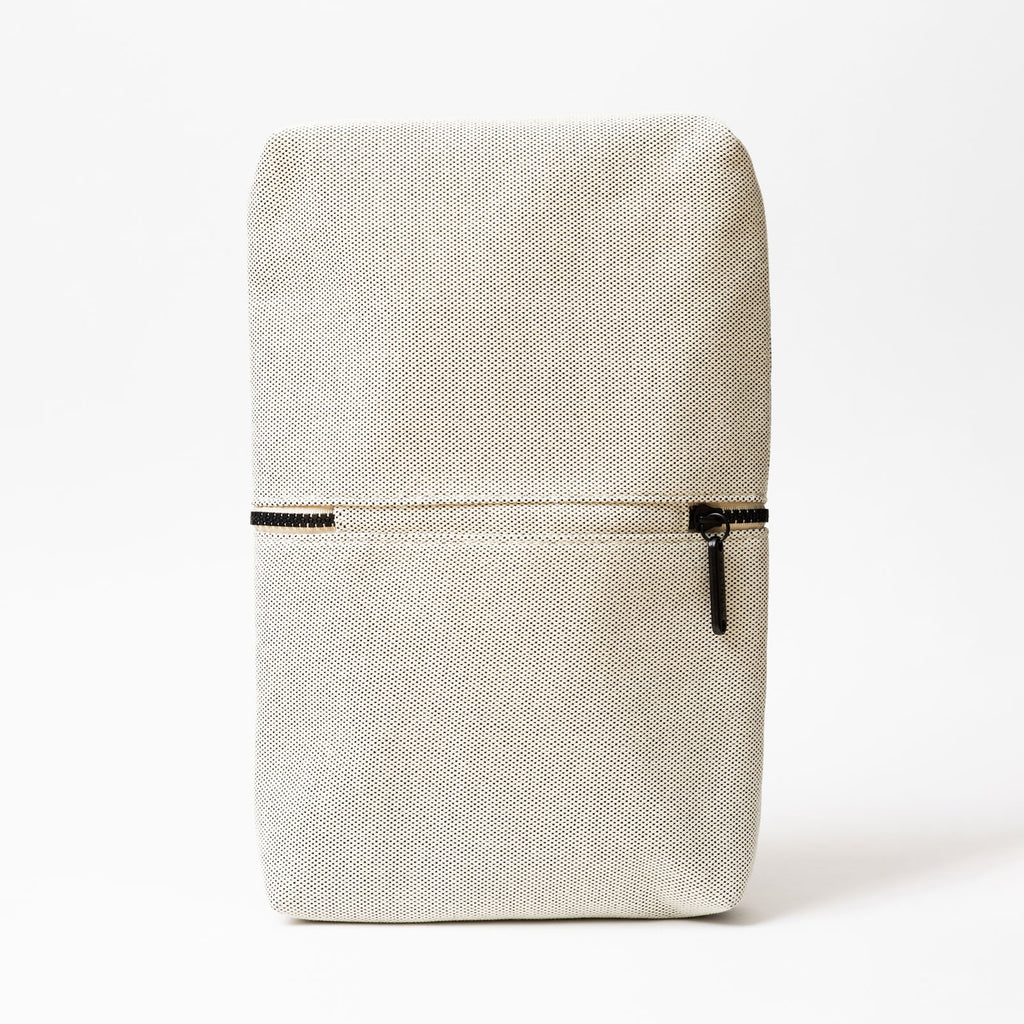 Dos de la trousse de toilette TWIN Faubourg Large – par Venitee Family