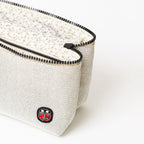 Détail de la trousse de toilette TWIN Faubourg Medium – par Venitee Family