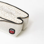 Détail de la trousse de toilette TWIN Faubourg Small – par Venitee Family